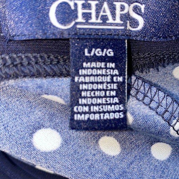 Cute Dress. Super comfortable W/ Stretch. - Picture 4 of 5